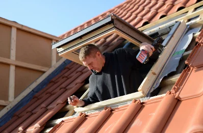 Pose de fenêtres de toit Velux à Breuville